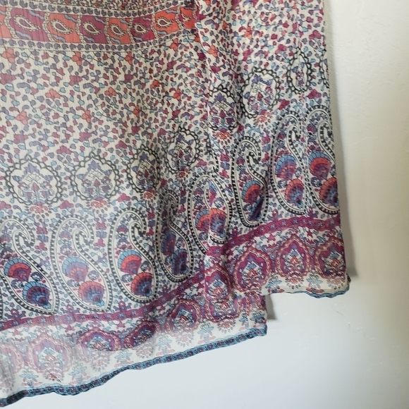 Converse XS Chiffon Semi-sheer Long Sleeve Shirt Button Up Paisley Pattern Top - Picture 3 of 8